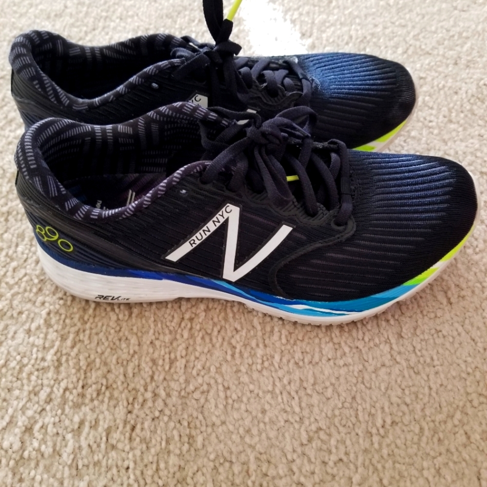 New Balance Run New York Athletic shoes